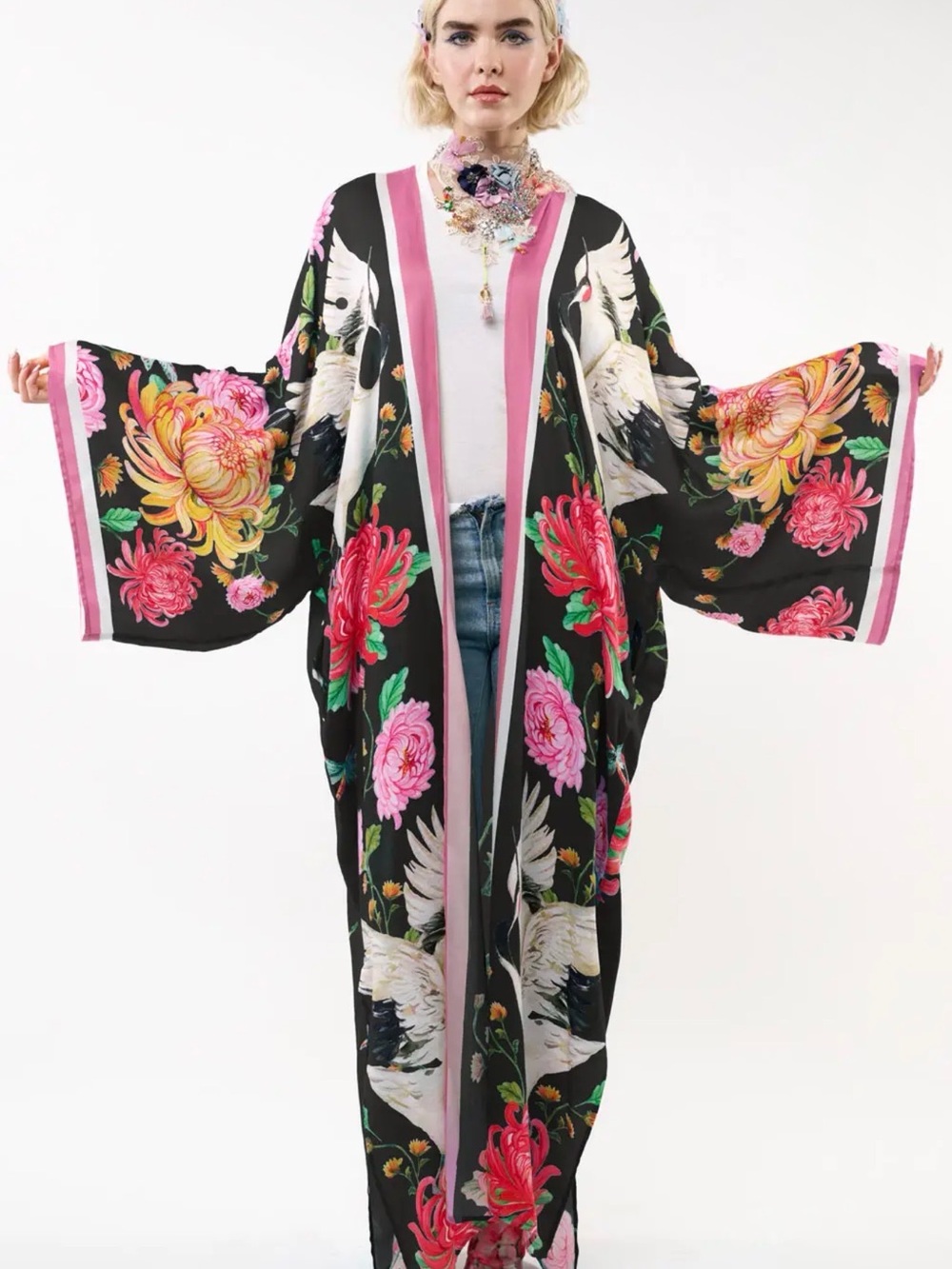 Aratta Black Kimono Robe Legend of the Crane & Multicolor Floral Print